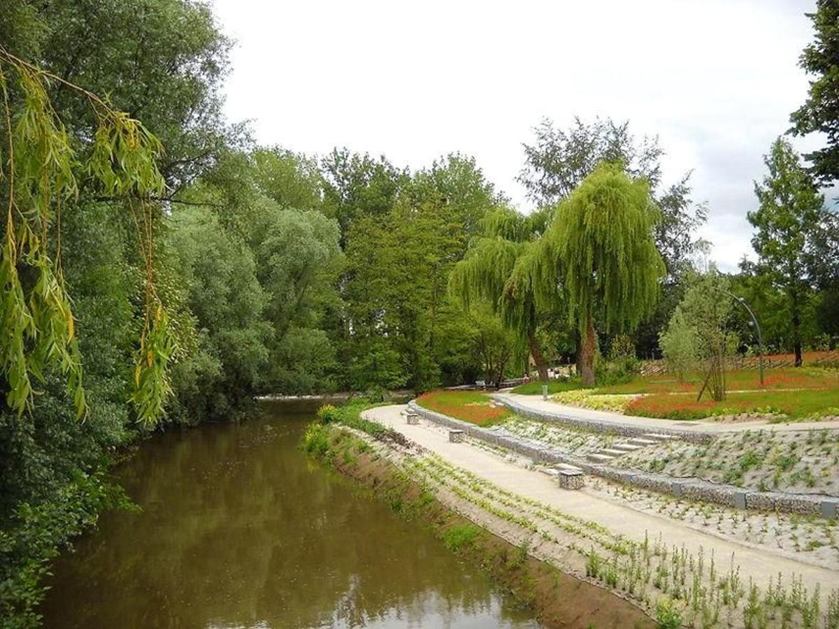 Vila Maison Charmante A Ri Avec Jardin Et Terrasse Ri Exteriér fotografie